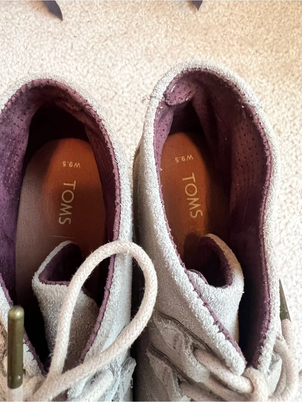 Toms Suede Wedge Ankle Booties in Light Taupe Boho Cottage Prairie Trendy 9.5